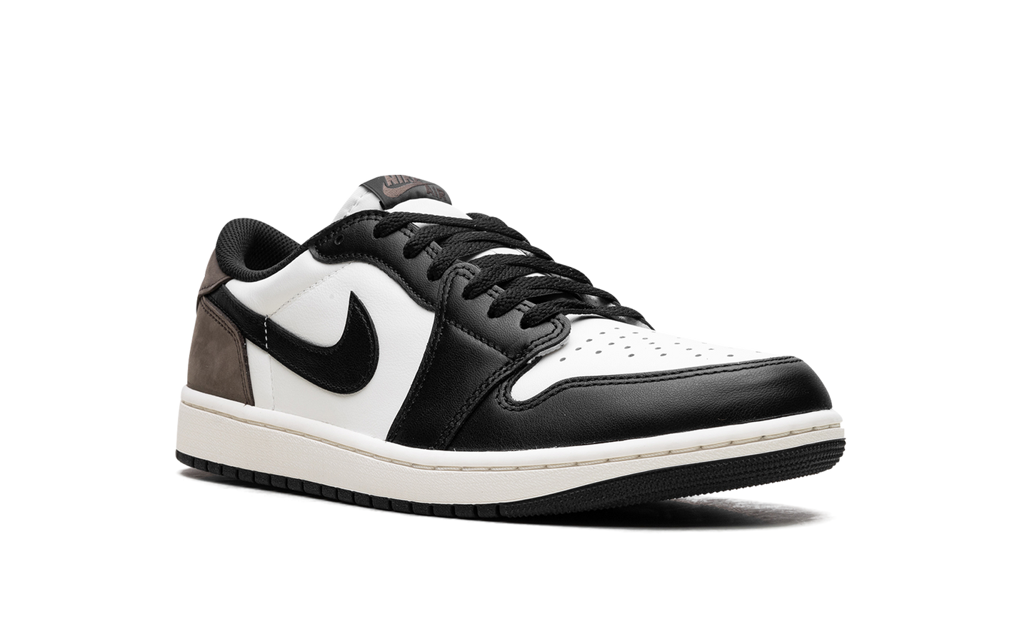 Air Jordan 1 Low OG Mocha