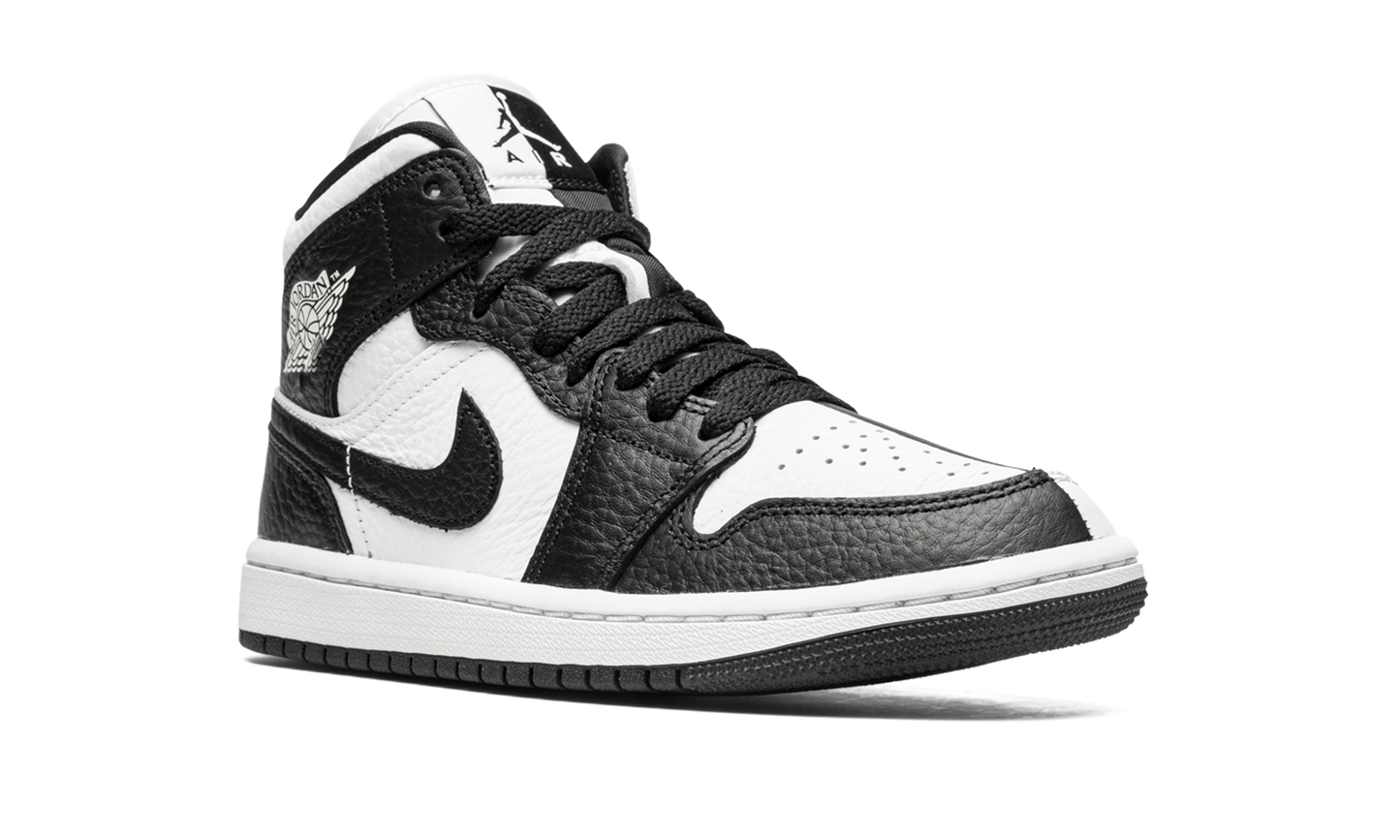 AIR JORDAN 1 MID SPLIT SE WMNS Homage / Black White