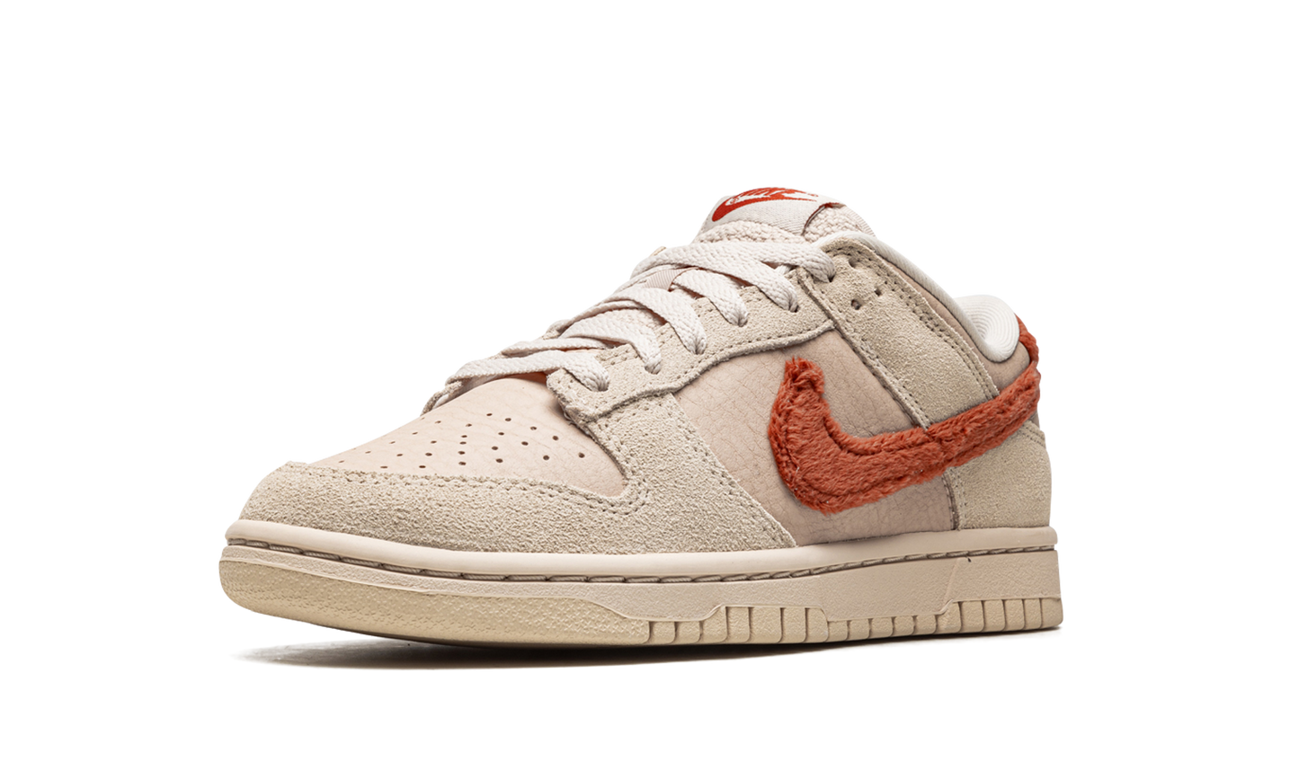 DUNK LO MNS WMNS Terry Swoosh