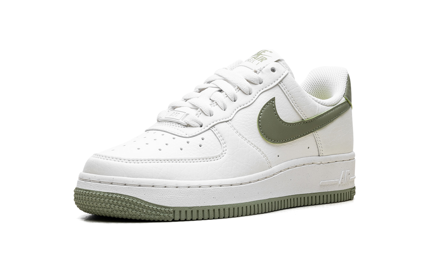 Air Force 1 '07 WMNS Next Nature Oil Green