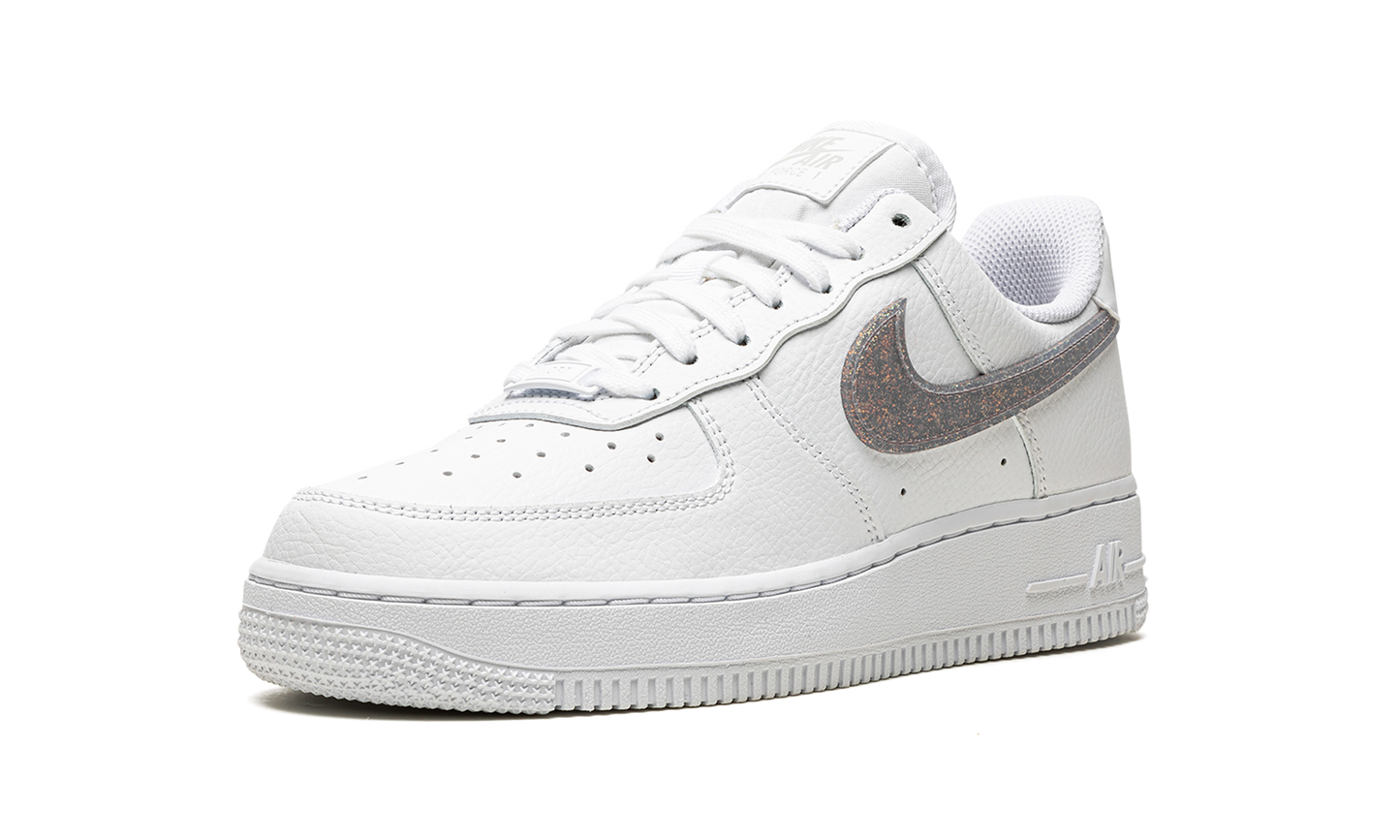 AIR FORCE 1 '07 ESS WMNS Glitter Swoosh - Canyon Purple