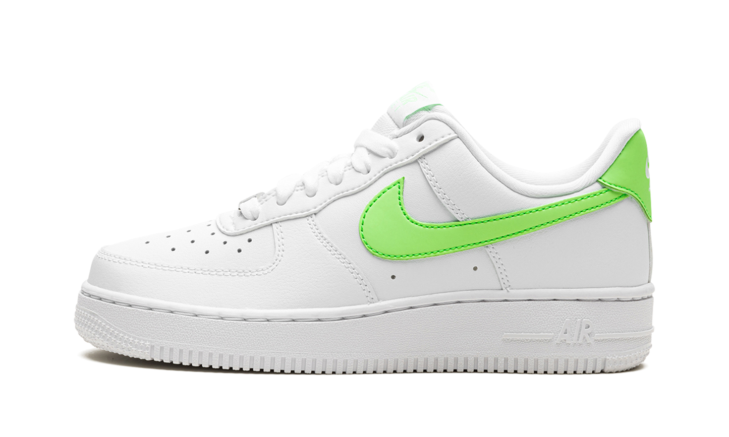 AIR FORCE 1 '07 WMNS LIME GREEN
