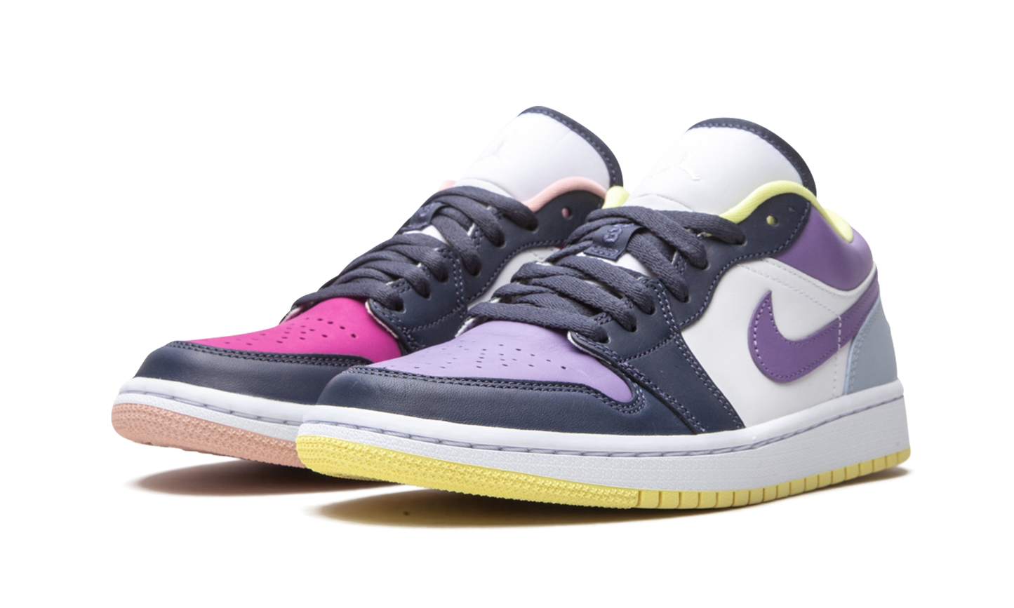 AIR JORDAN 1 LO SE WMNS Mismatched Purple / Magenta