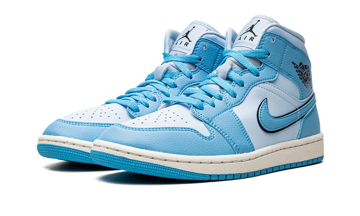 AIR JORDAN 1 MID SE WMNS Ice Blue
