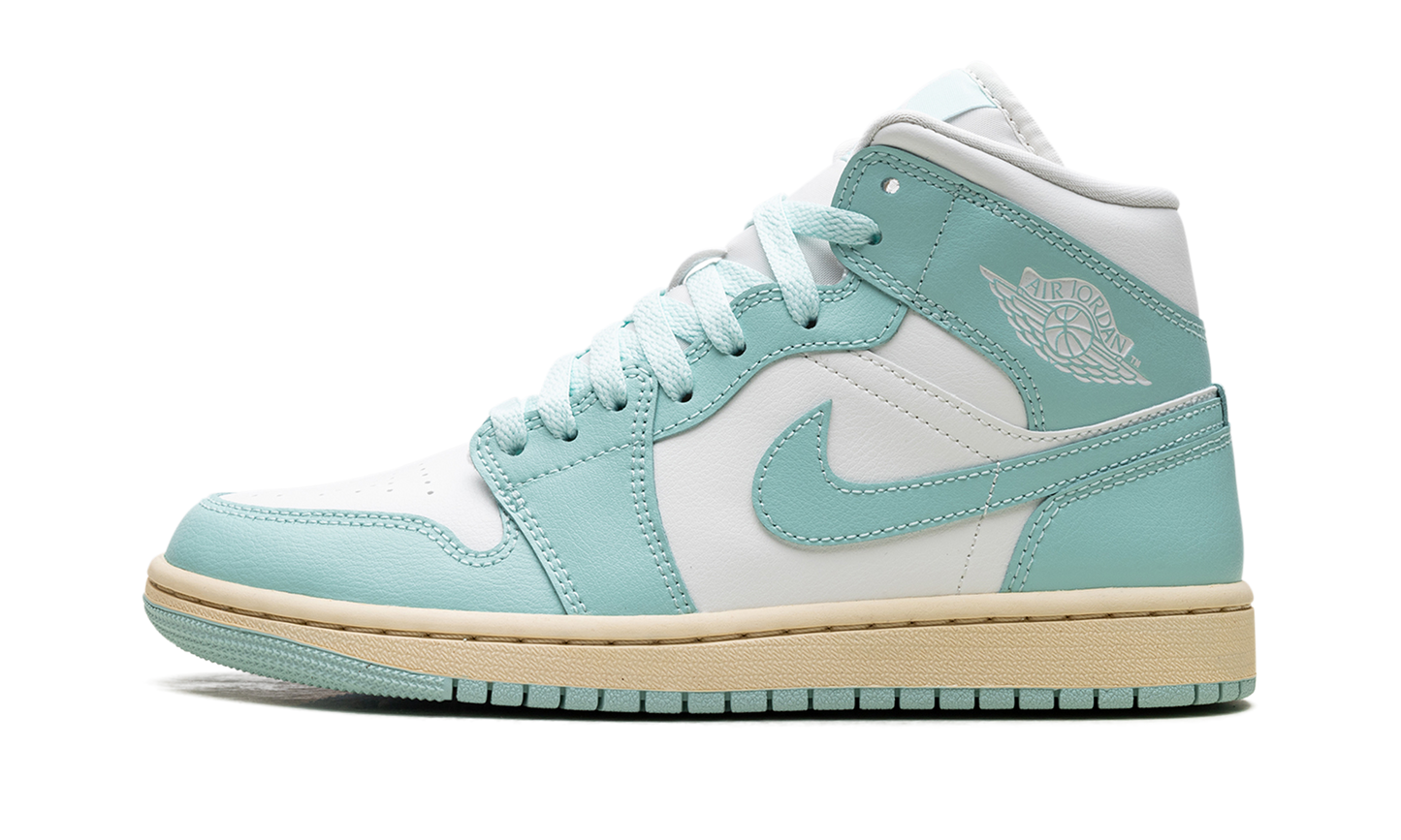 AIR JORDAN 1 MID WMNS LIGHT DEW