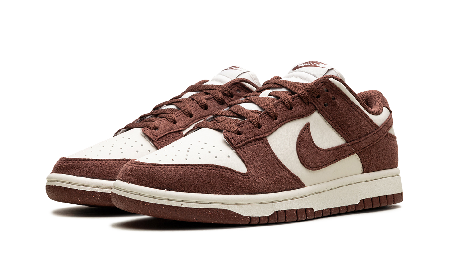 Dunk Low Next Nature WMNS Red Sepia