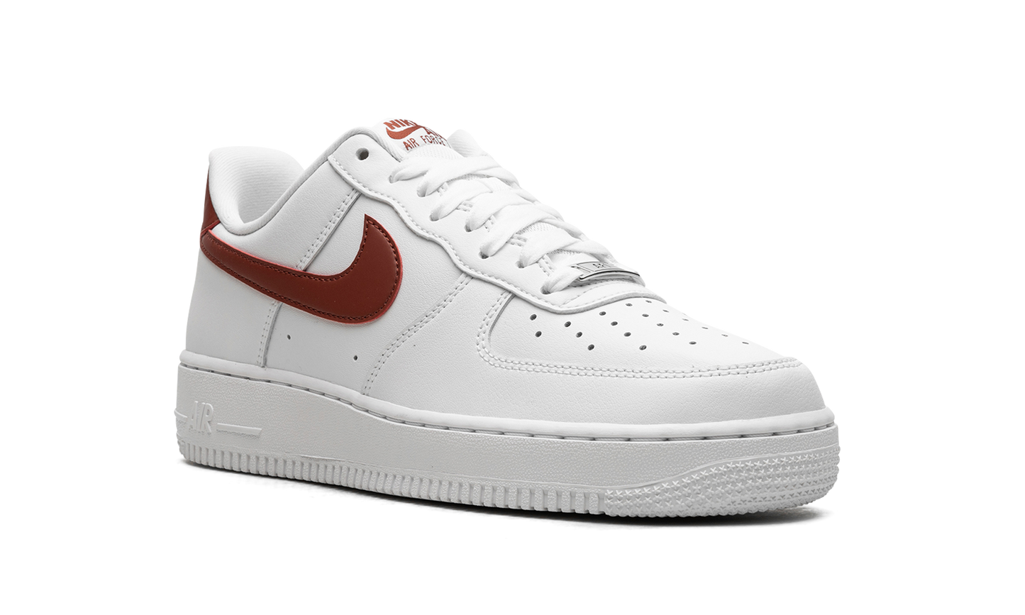 AIR FORCE 1 '07 WMNS White / Rugged Orange