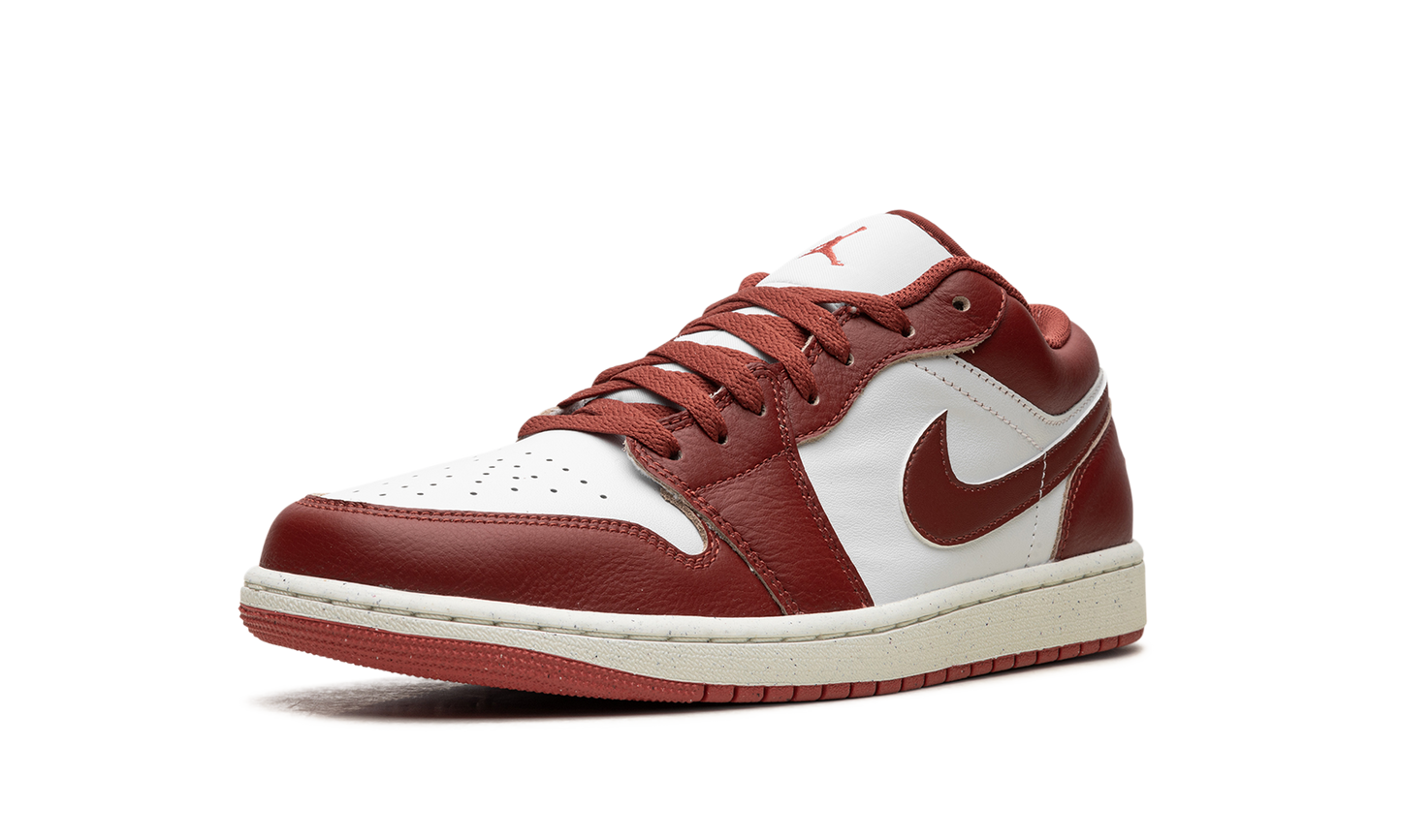 Air Jordan 1 Low SE DUNE RED