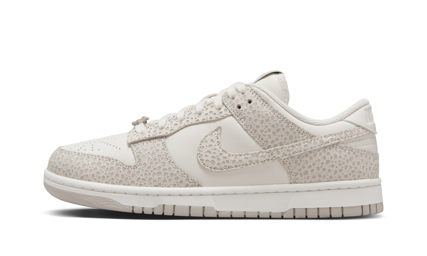 DUNK LOW WMNS White