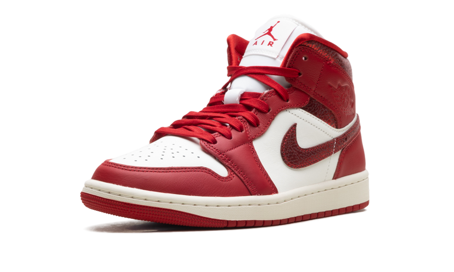 Air Jordan 1 Mid WMNS Red Cracked Leather