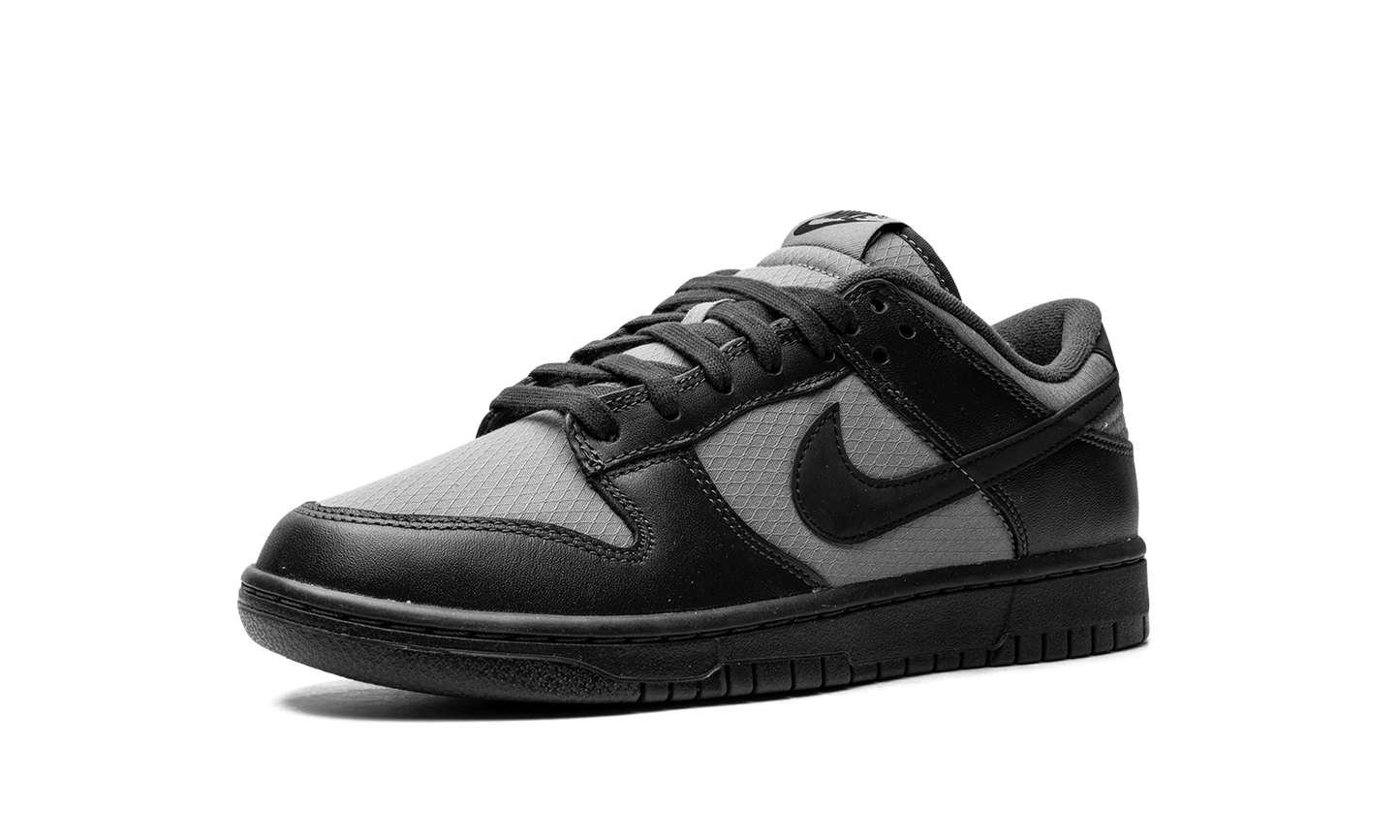Dunk Low Retro SE Off Noir Smoke Grey