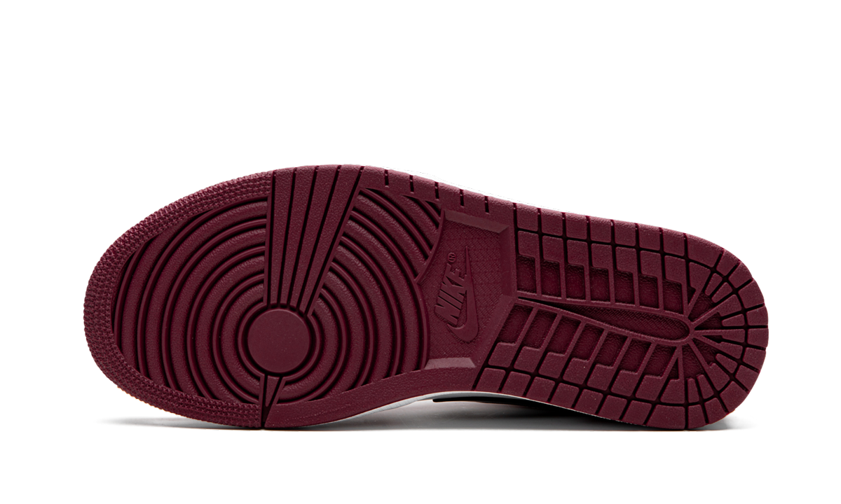 Air Jordan 1 Low Noble Red