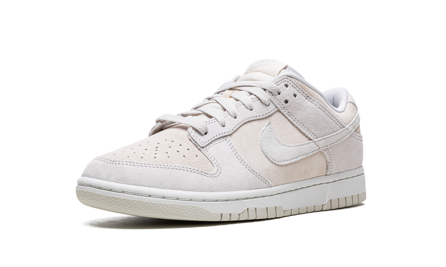 Dunk Low Retro PRM Vast Grey