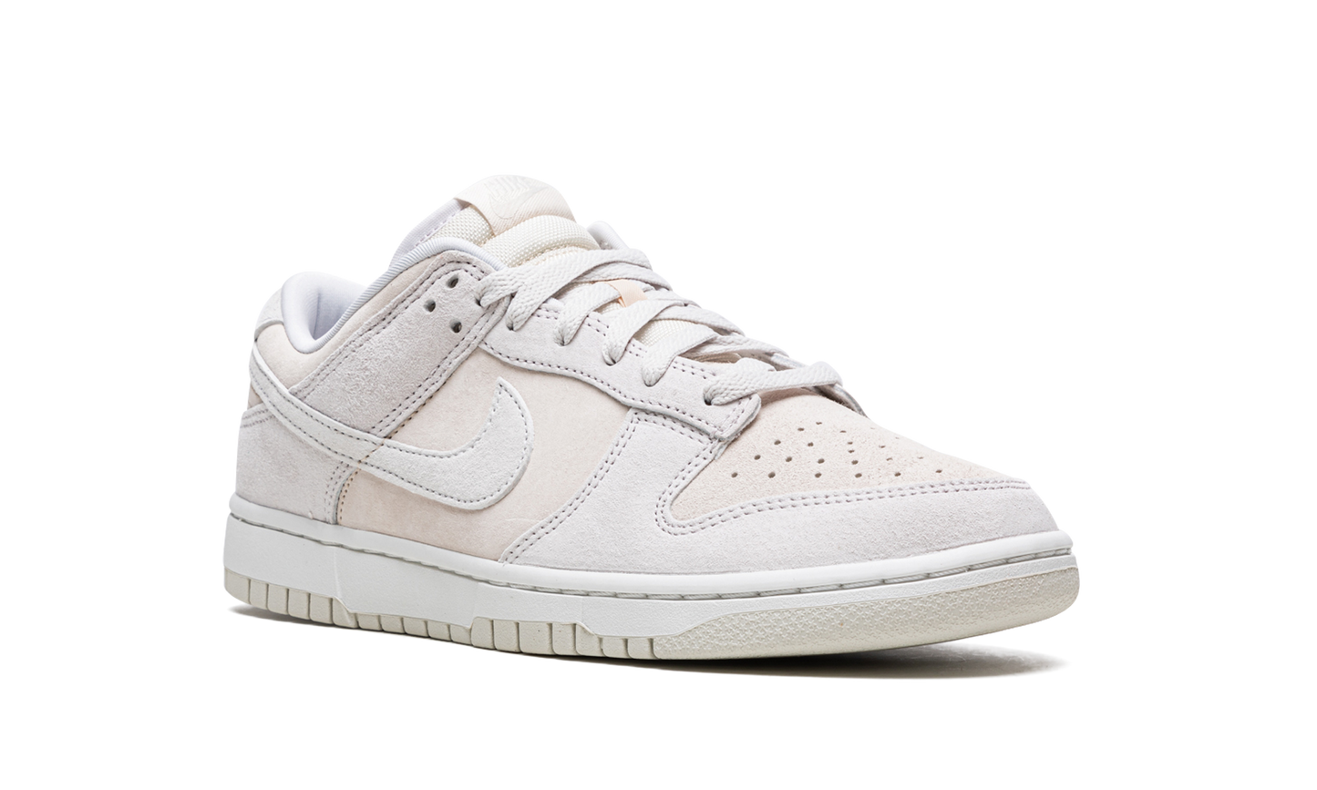 Dunk Low Retro PRM Vast Grey
