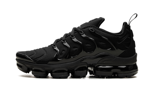 Air Vapormax Plus  Triple Black