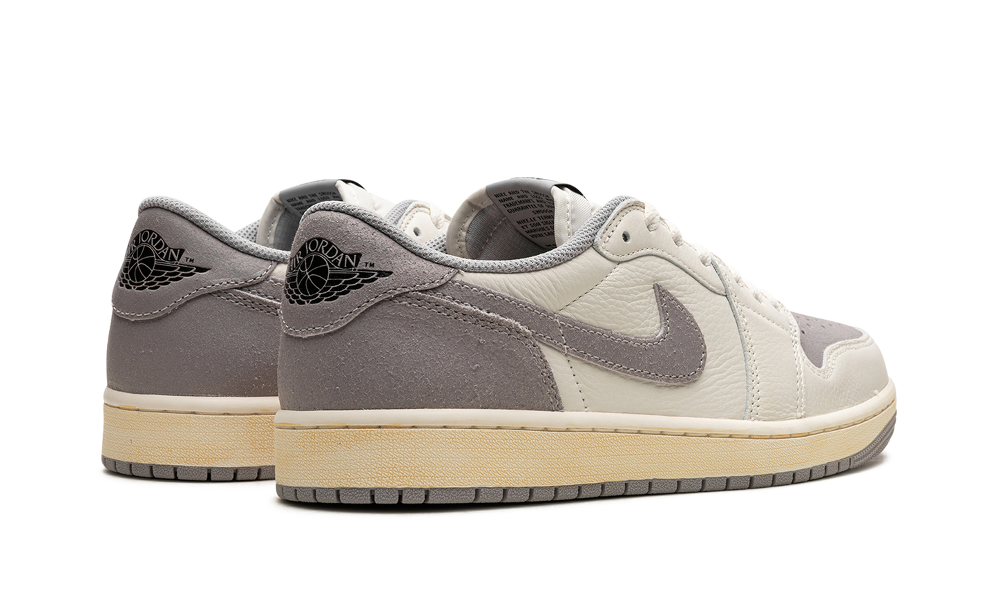 Air Jordan 1 Low EX  Atmosphere Grey