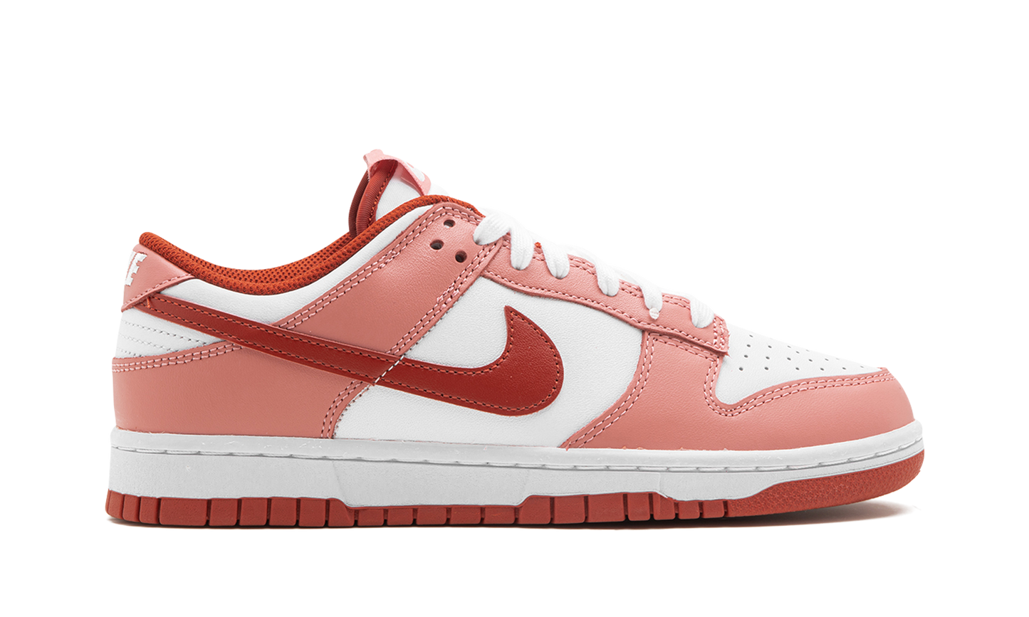 DUNK LOW WMNS  Red Stardust