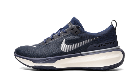 ZoomX Invincible Run 3  College Navy