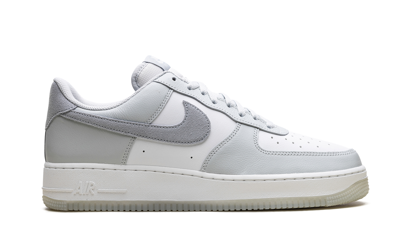 Air Force 1 '07 LV8  Grey