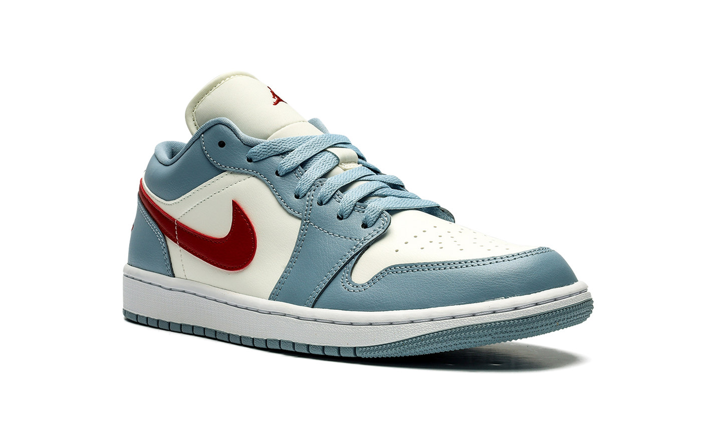 Air Jordan 1 Low WMNS  Blue Whisper