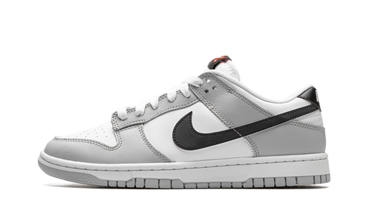 Dunk Low SE  Lottery Pack - Grey