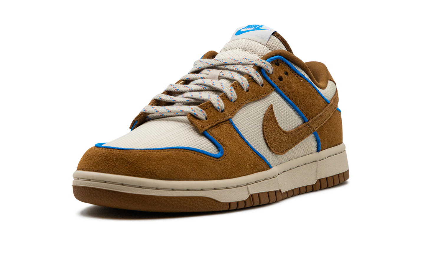 Dunk Low  Light British Tan