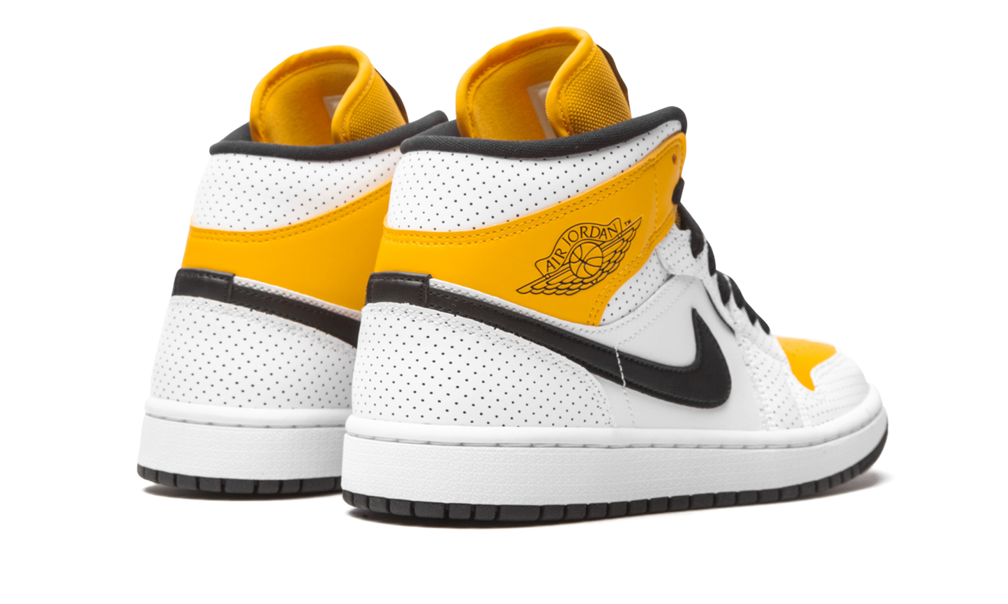 AIR JORDAN 1 MID WMNS  Perforated