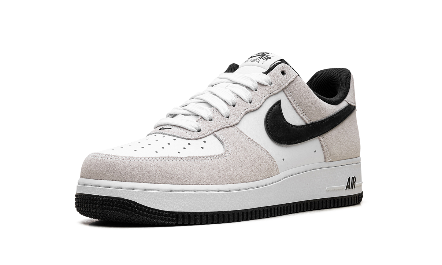 Air Force 1 Low '07 LV8  White Black