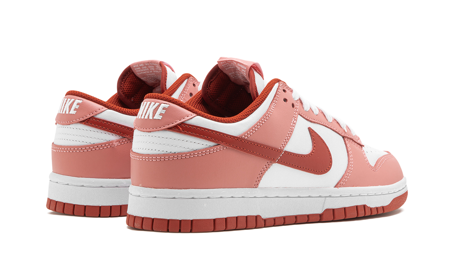 DUNK LOW WMNS  Red Stardust