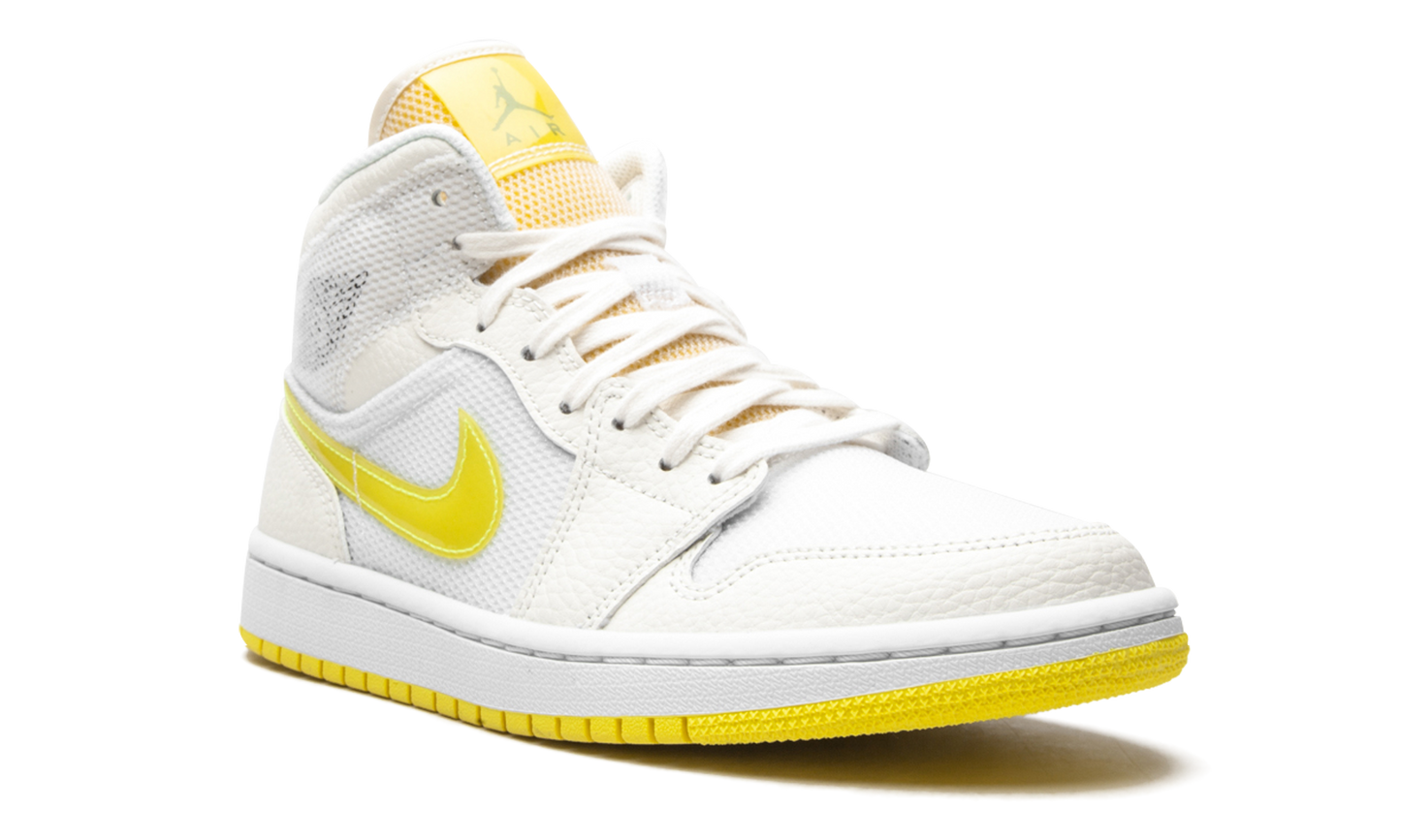 AIR JORDAN 1 MID SE WMNS  Voltage Yellow