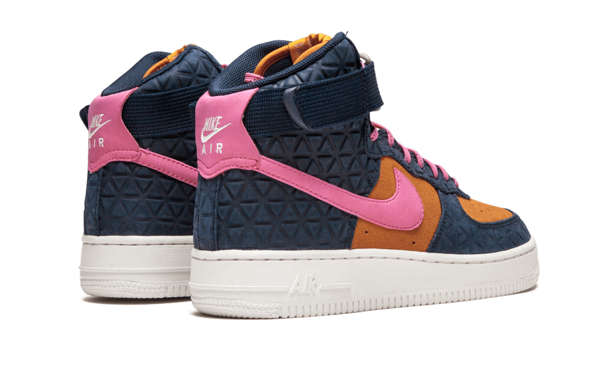 AIR FORCE 1 HI PRM SUEDE WMNS  Dynamic Pink
