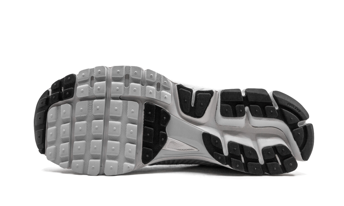 Zoom Vomero 5 Sp  Vast Grey