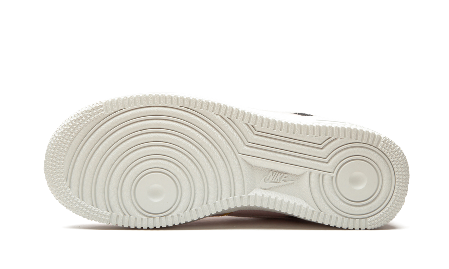 AIR FORCE 1  07 LX MNS WMNS  Stitched Canvas - Silt Red