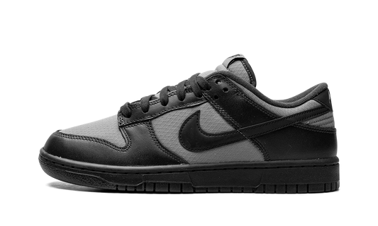 Dunk Low Retro SE  Off Noir Smoke Grey