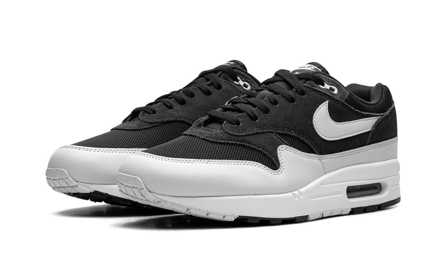 Air Max 1 Essential  Off Noir Vast Grey