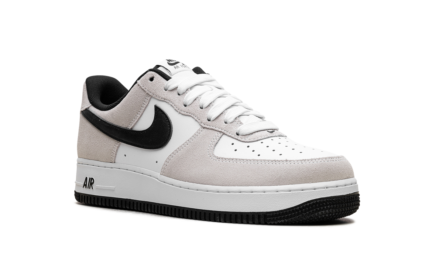 Air Force 1 Low '07 LV8  White Black