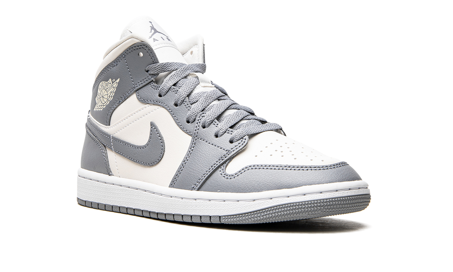 AIR JORDAN 1 MID WMNS  Stealth