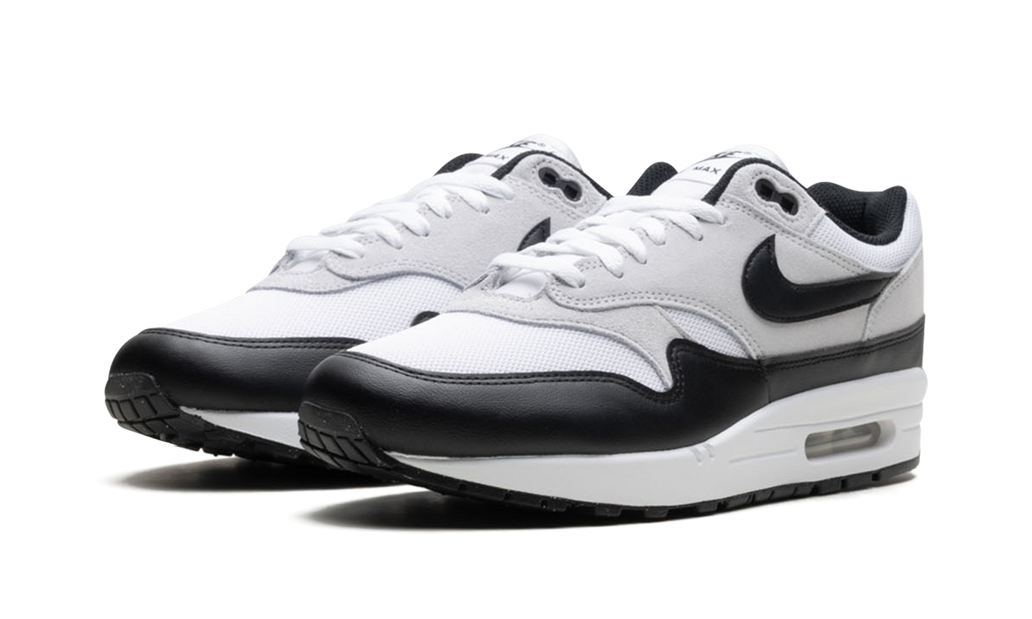 Air Max 1 Essential  White Pure Platinum Black