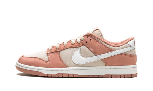 Dunk Low  Red Stardust