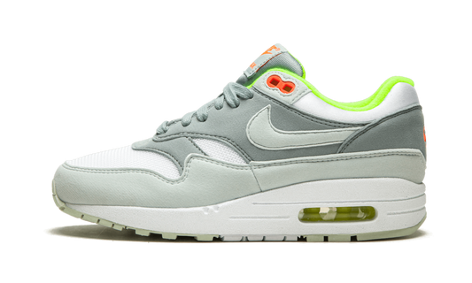 AIR MAX 1 WMNS  Barely Grey / Pumice