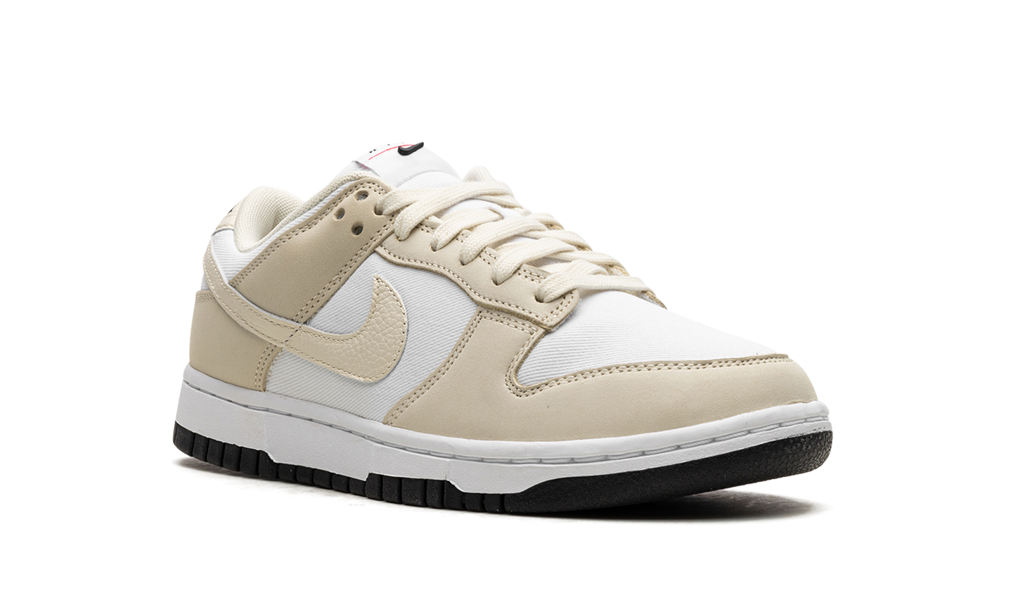 NIKE DUNK LO LX WMNS  Coconut Milk