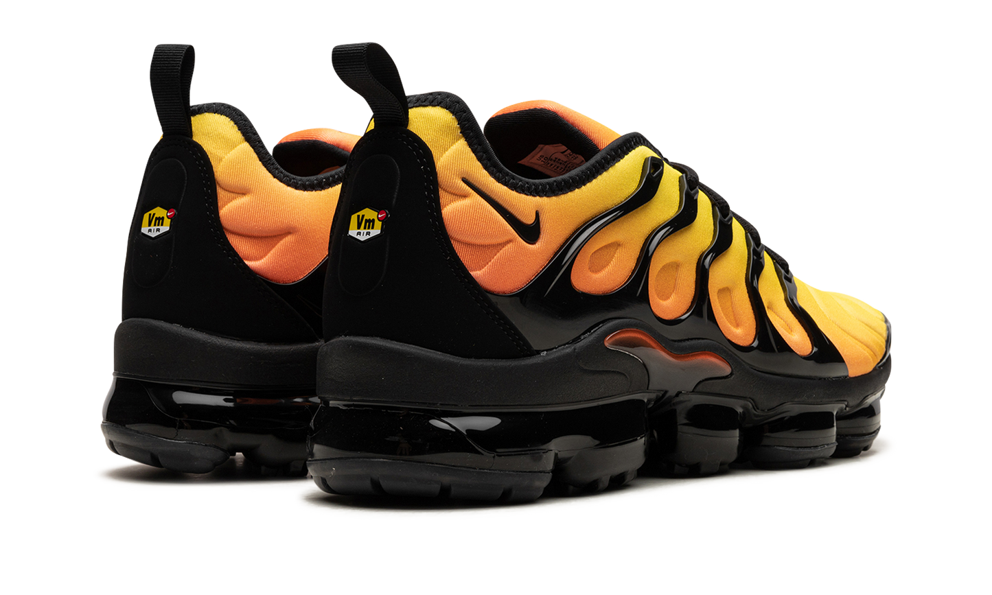 Air Vapormax Plus  Sunset