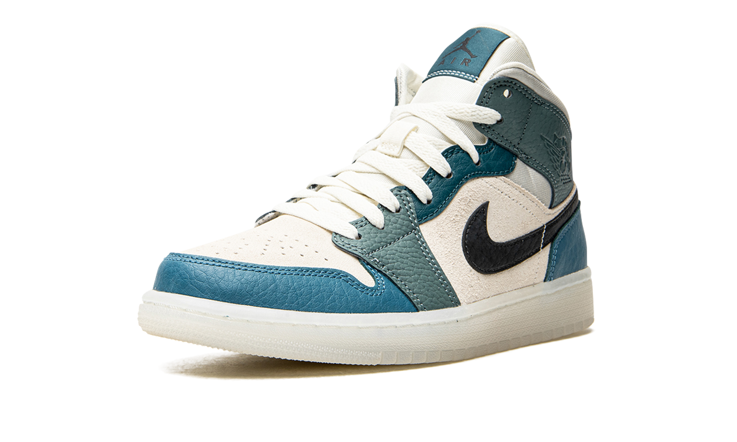 AIR JORDAN 1 MID WMNS  Anti Gravity Machines