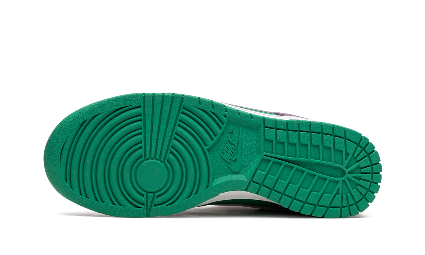 DUNK LOW WMNS  Green Fuchsia