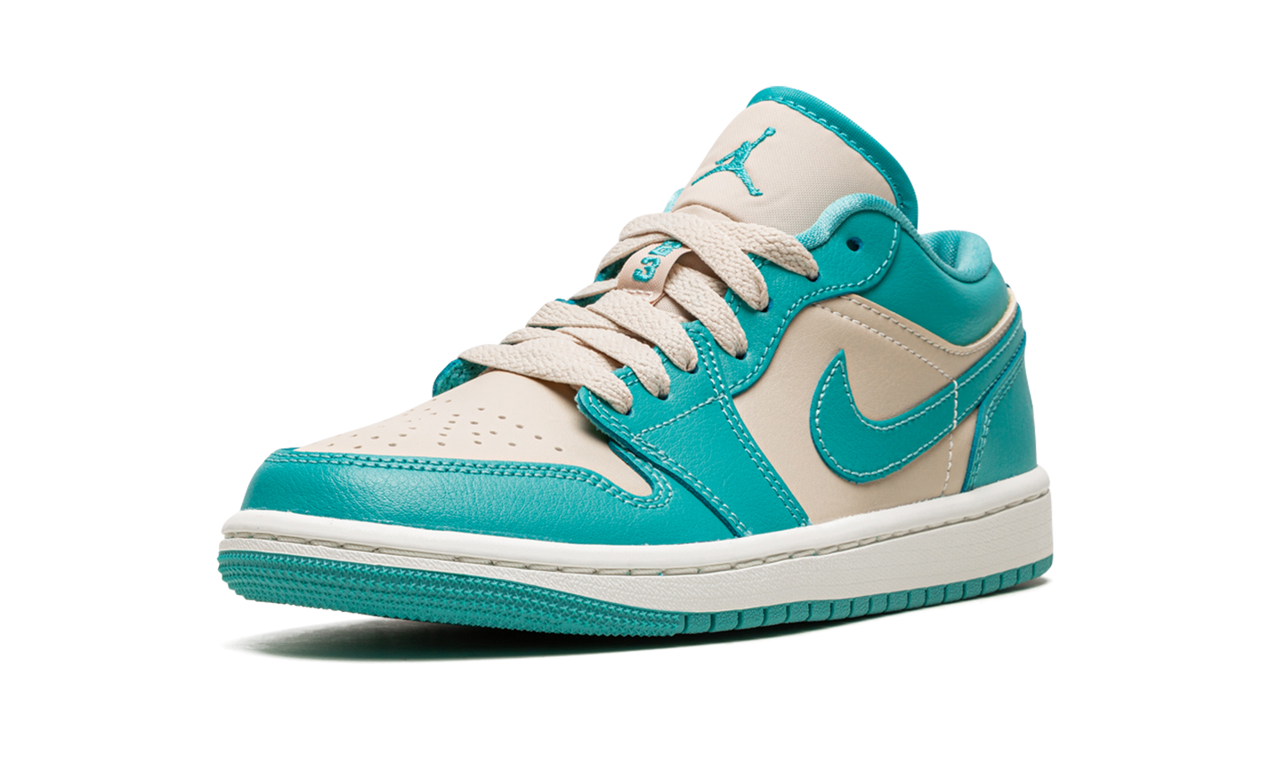 Air Jordan 1 Low WMNS  Tropical Teal