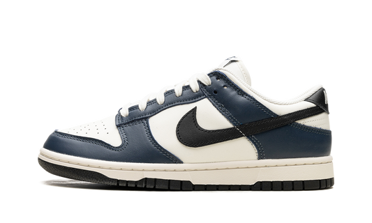 Dunk Low WMNS  Midnight Navy