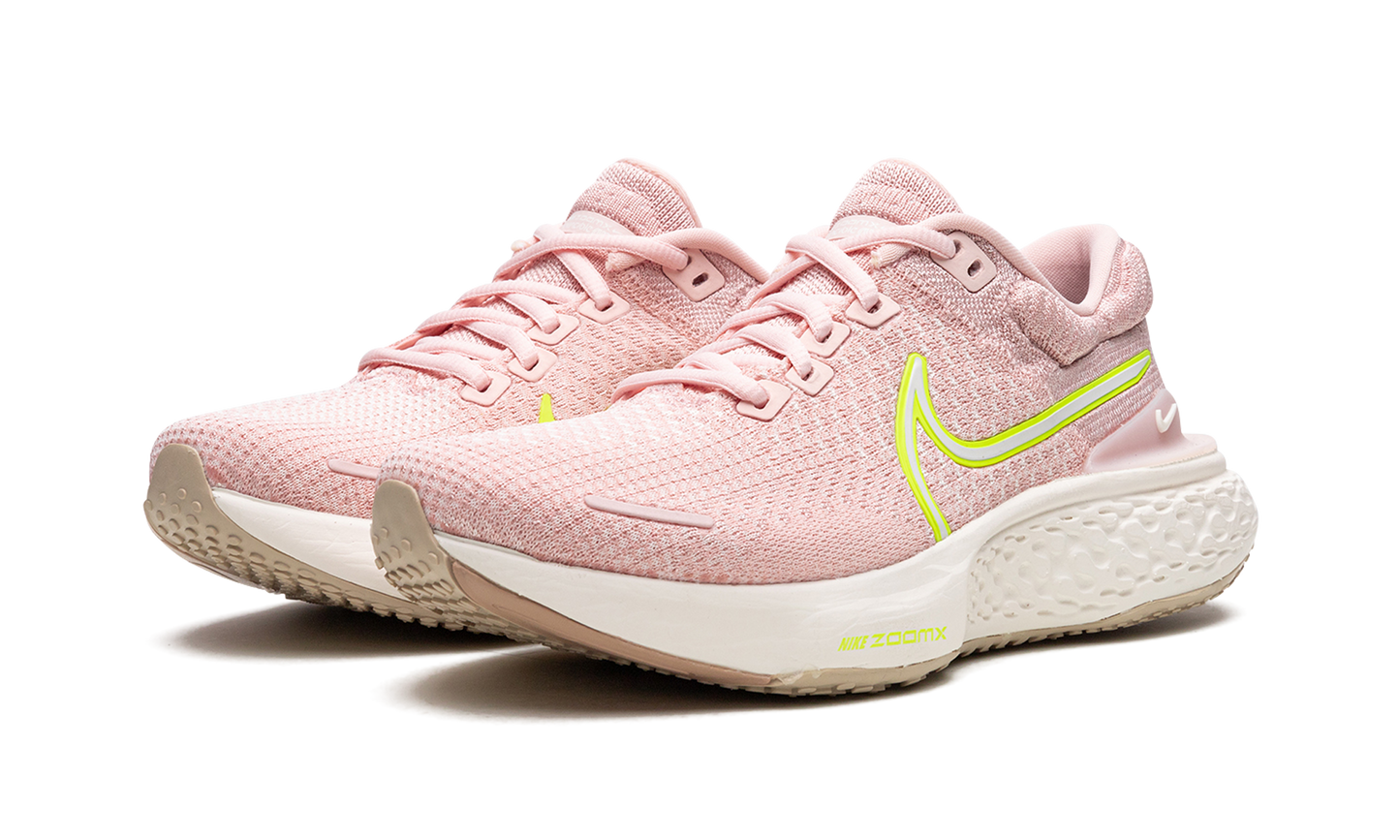 ZOOMX INVINCIBLE RUN FK 2 WMNS  Volt Pink