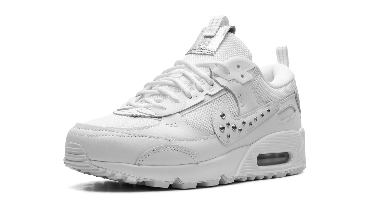 AIR MAX 90 FUTURA WMNS  Studded Swoosh
