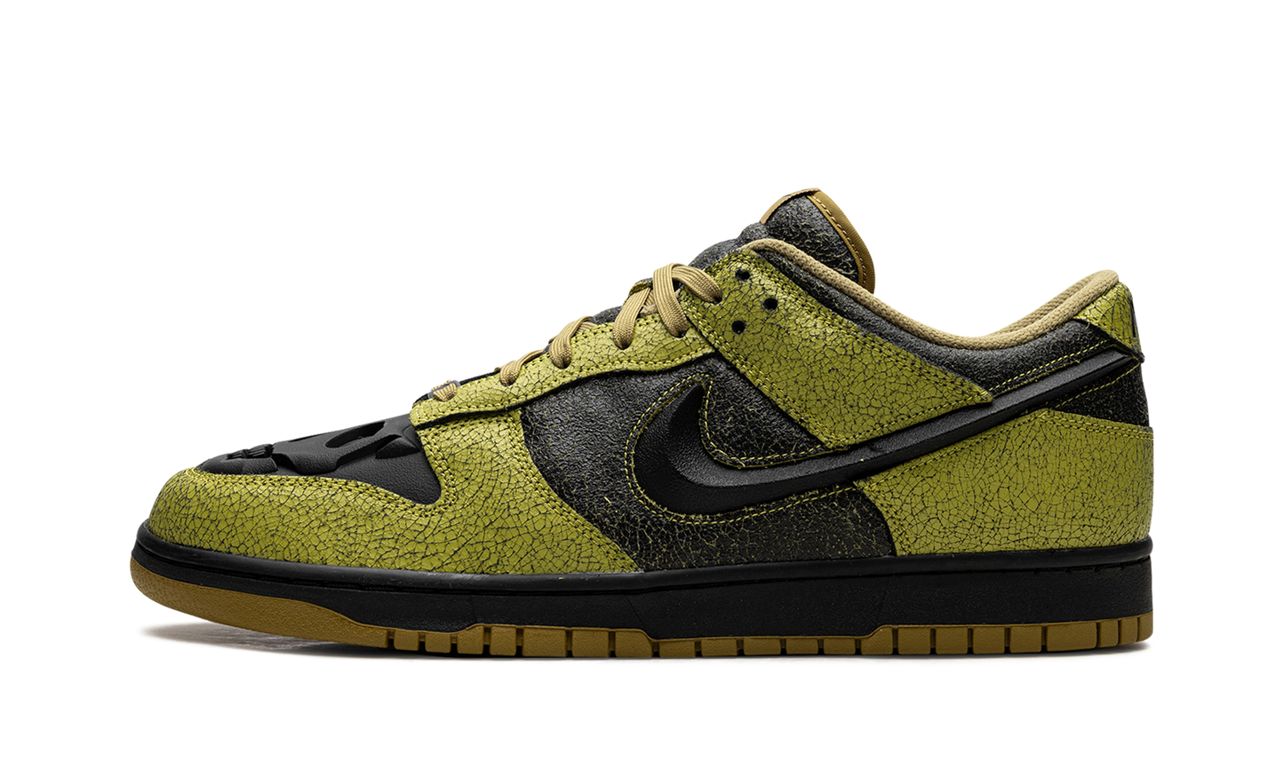 Dunk Low  Halloween