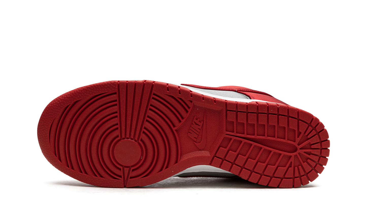 DUNK LOW WMNS  UNLV Satin